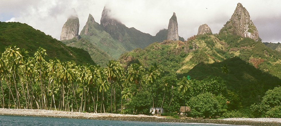 Hua Pou (Iles Marquises) (anciennement Hiva Hoa, mais erreur de photo)